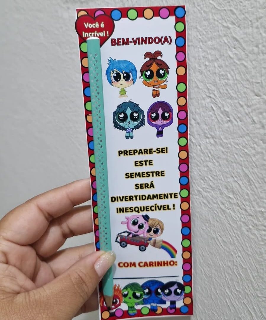 Lembrancinha volta às aulas DivertidaMente
